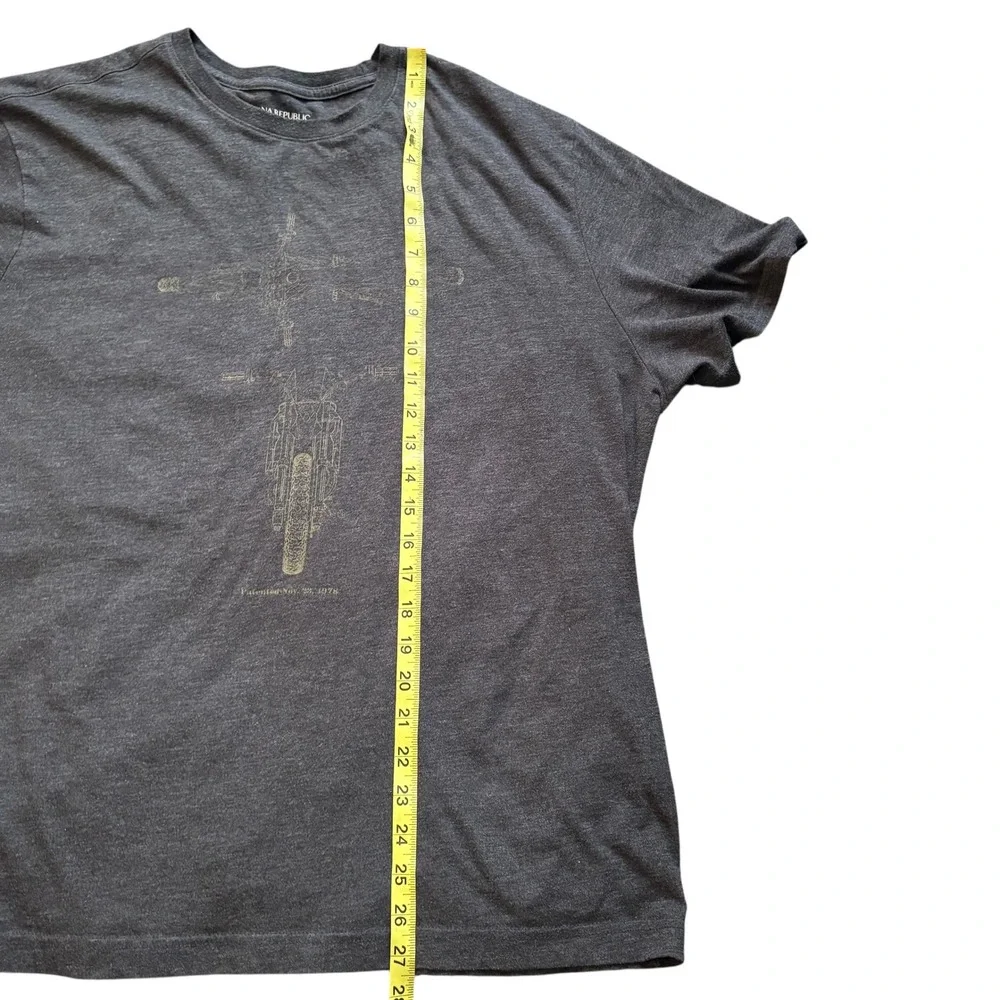 Banana Republic Men's Premium Wash Motorcycle Print T‎ Shirt Xl Heathered gray